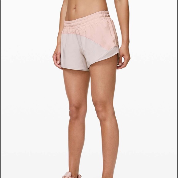 lululemon athletica Pants - Lululemon Hotty Hot Shorts